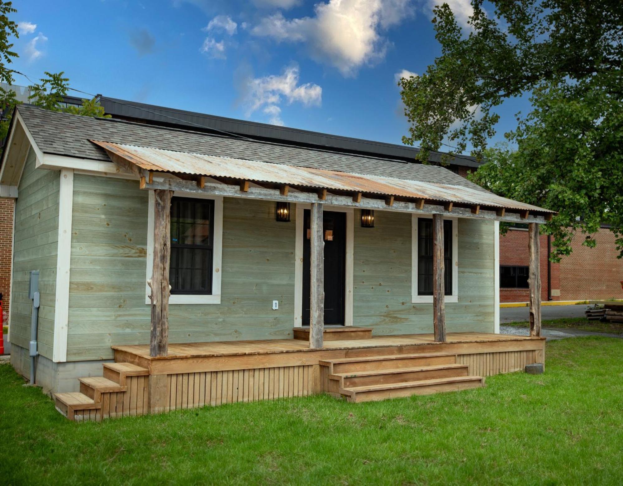 Barnwood Village White Sulphur Springs Exterior foto