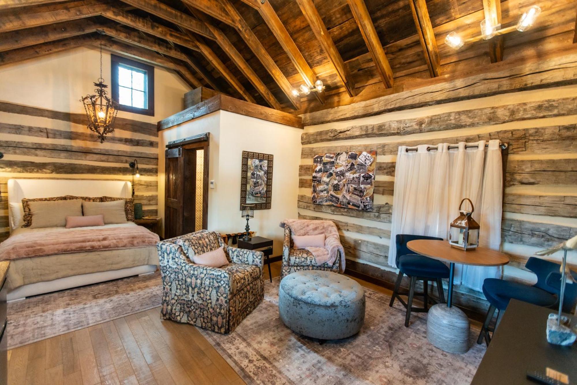 Barnwood Village White Sulphur Springs Exterior foto